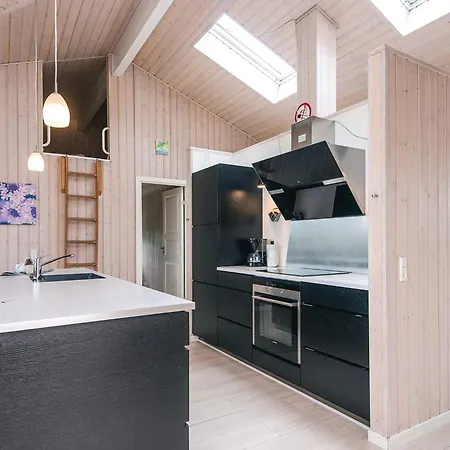 10 Person In Holiday home